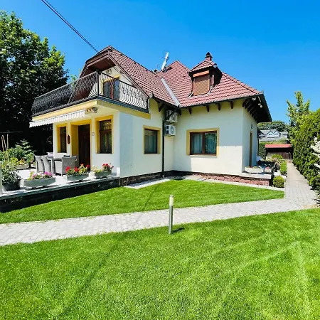 Mikes Deluxe * Balatonfured
