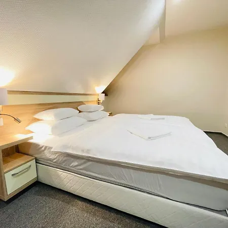 Lägenhet Mikes Deluxe
