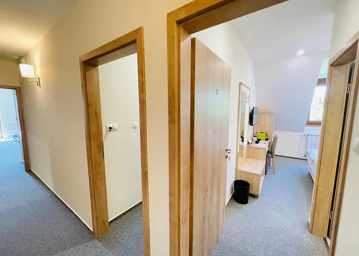 Mikes Deluxe Apartment